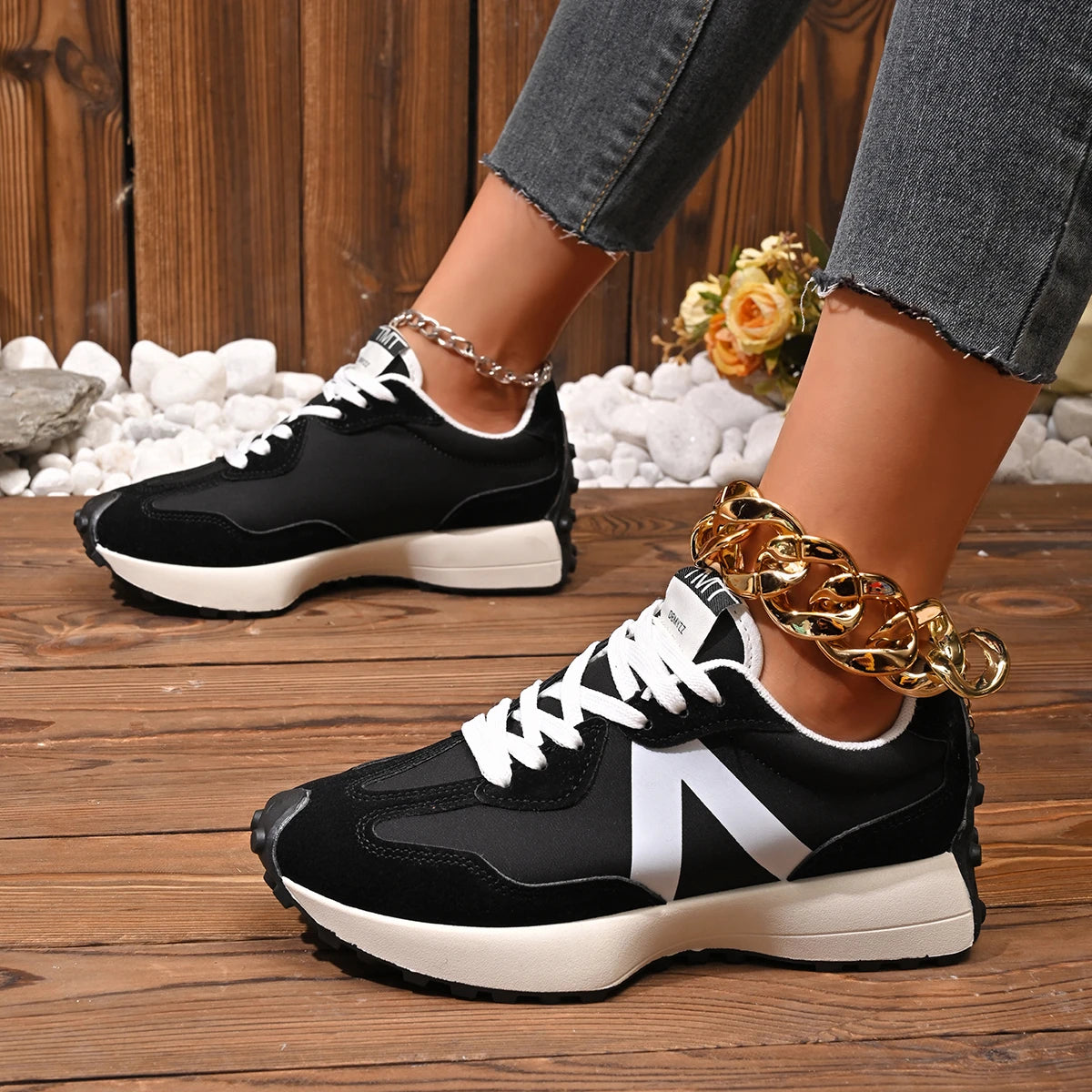 Women Sneakers 2025 New Casual Versatile Thick-soled Running Sneakers Women Fashionable High-quality Luxury Lace-up Shoes Women