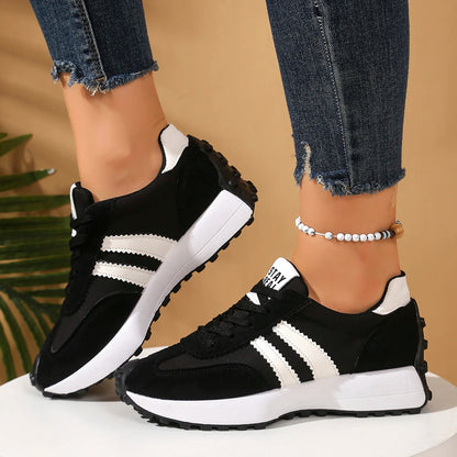 Women Anti-slip Sneakers 2025 New Spring Casual Light Flat Sneakers Women Outdoor Autumn Brand Luxury Vulcanize Shoes Women